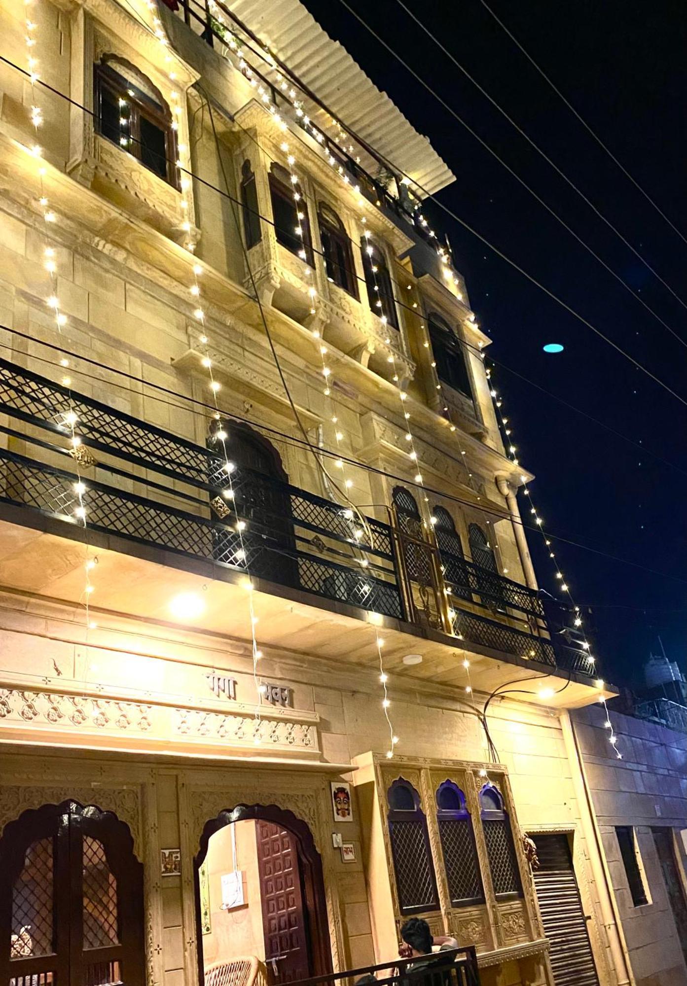 Hotel Hashim ไจซัลเมอร์ ภายนอก รูปภาพ