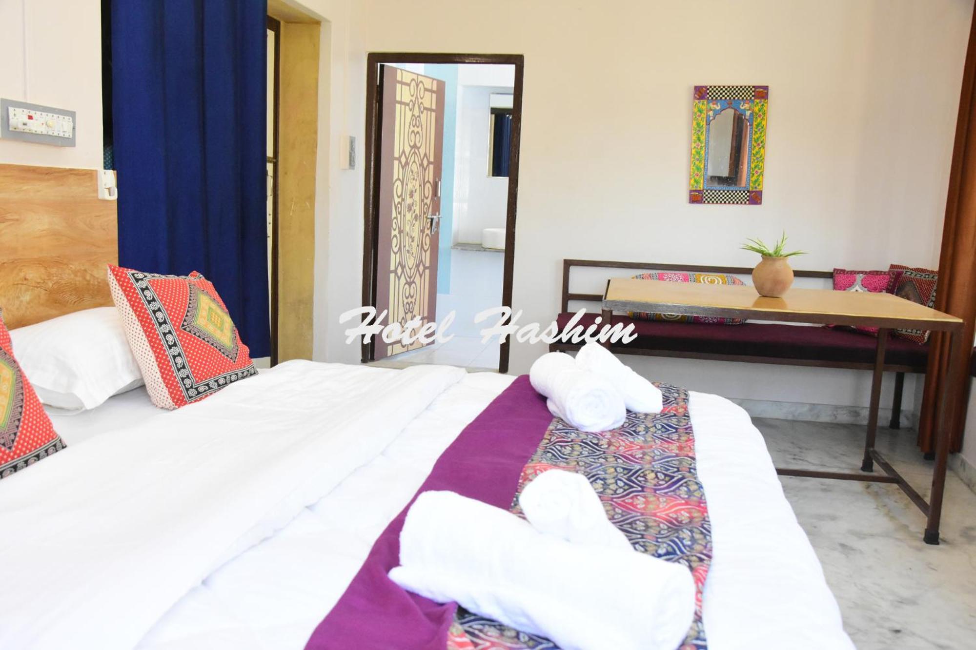 Hotel Hashim ไจซัลเมอร์ ภายนอก รูปภาพ
